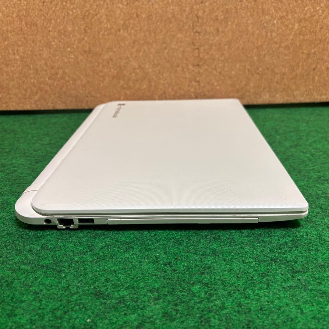 東芝　ノートパソコン dynabook T75