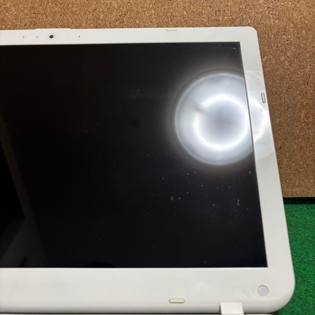 東芝　ノートパソコン dynabook T75