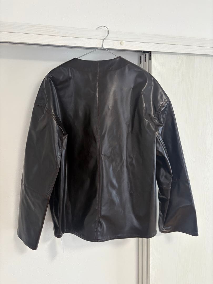 滝沢眞規子着用　ナヌーシュカ　nanushka アウター