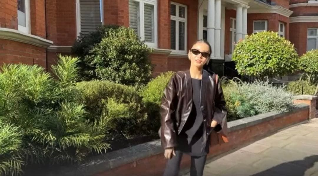 滝沢眞規子着用　ナヌーシュカ　nanushka アウター