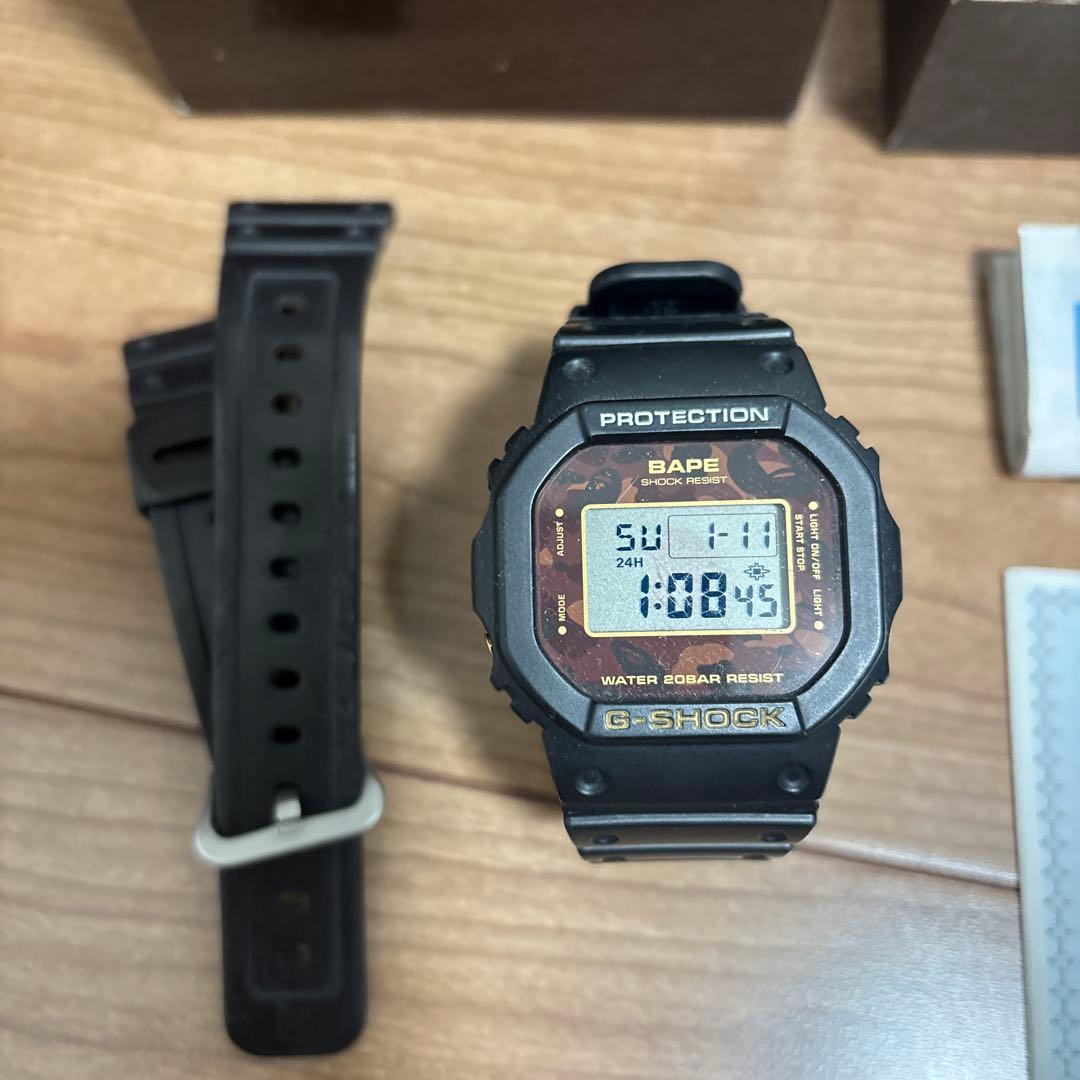 【希少】G-SHOCK x A BATHING APE DW-5600VT