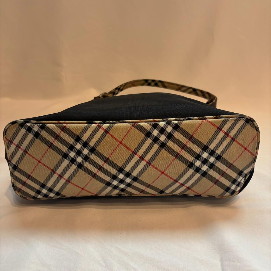 バーバリー ナイロン ハンドバッグ ノバチェック 黒 ワンショルダー