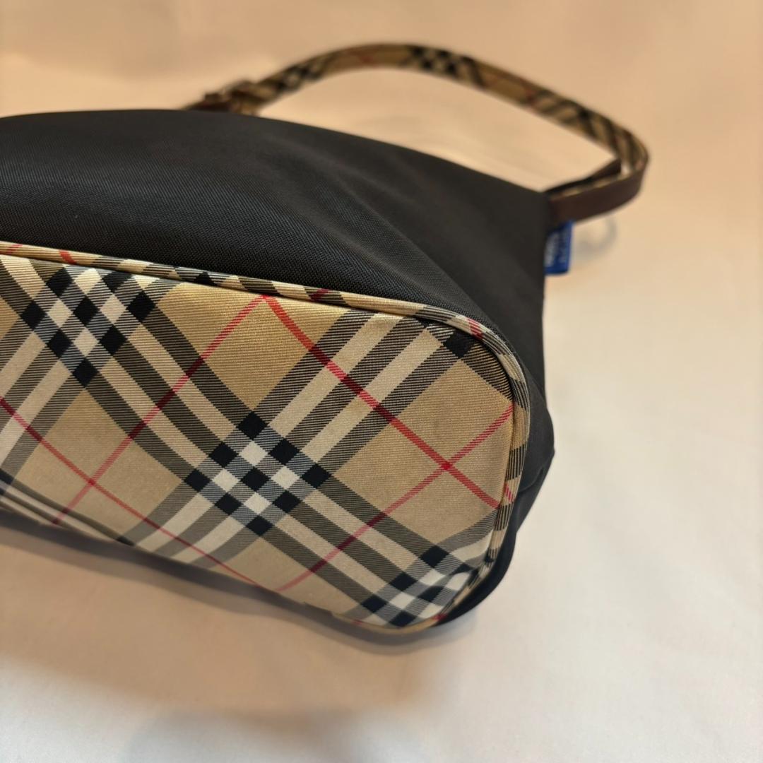 バーバリー ナイロン ハンドバッグ ノバチェック 黒 ワンショルダー