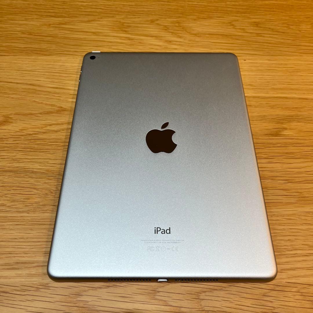 Apple iPad Air2 Wi-Fiモデル 64GB シルバー 美品