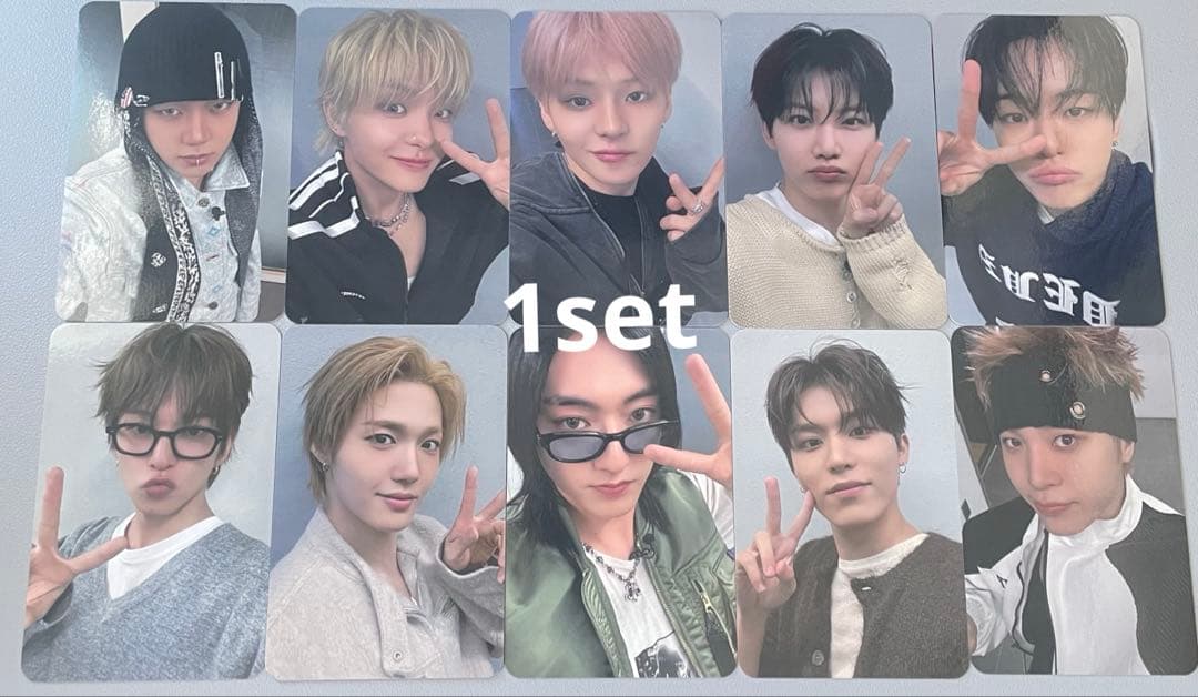 treasure クリスマス 本国 ラキドロ トレカ