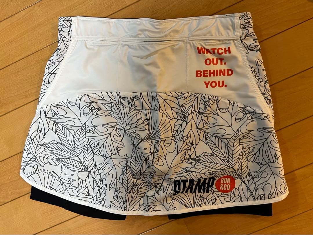 STAMP RUN＆CO （BEHIND YOU）　ランニングスカート