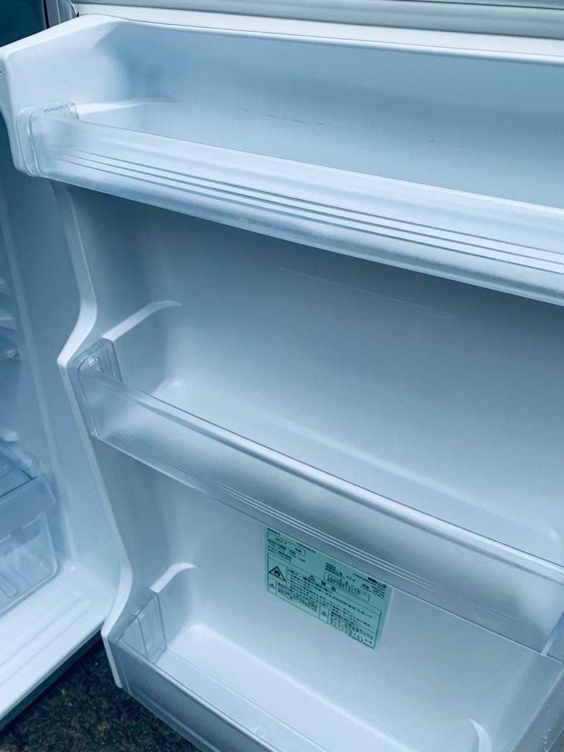 ①✅AQUAノンフロン直冷式冷凍冷蔵庫✅ ✅AQR-111F✅送料設置無料