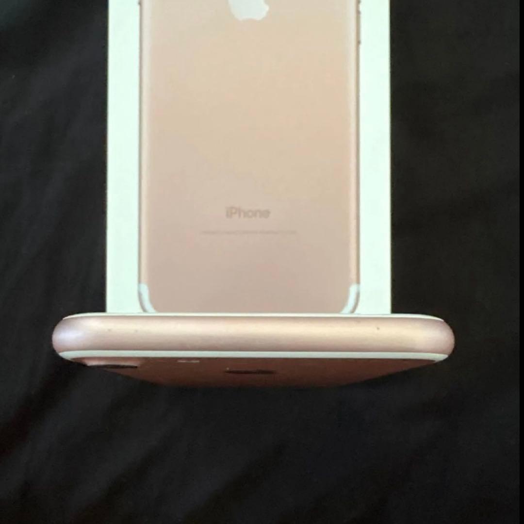 iPhone7 32GB ローズゴールド バッテリー81% 初期化済