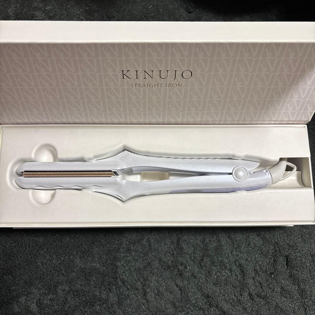 未使用新品 KINUJO ストレートヘアアイロン LМ225　保証書付き