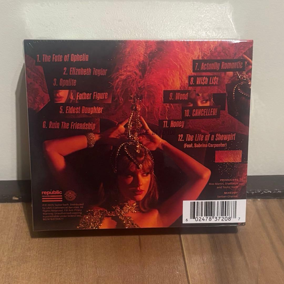 The Life of a Showgirl US 限定 Deluxe CD