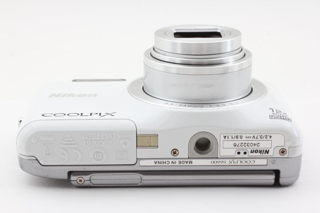 【美品】 Nikon COOLPIX S6600 ホワイト デジタルカメラ