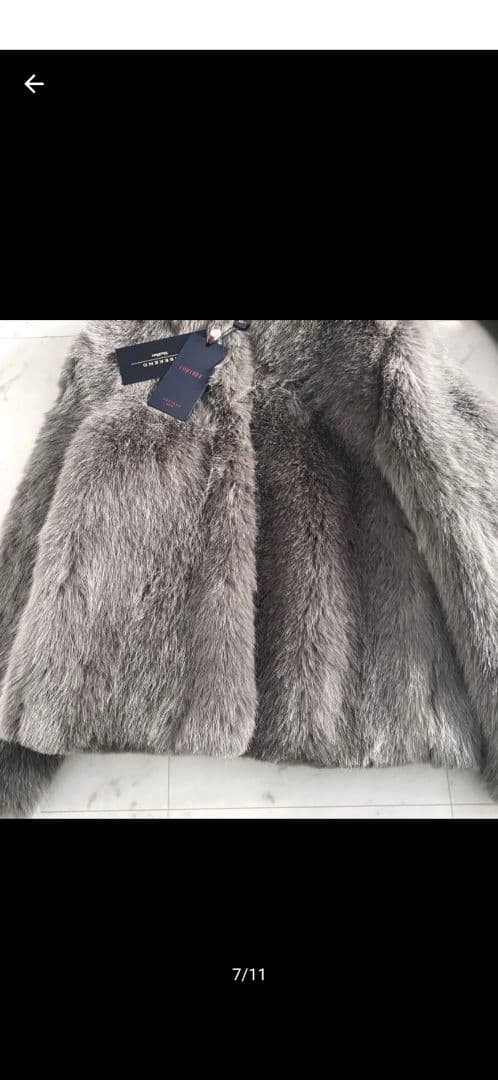 新品 ハンガー付き ウィークエンドマックスマーラ ノーカラーフェイクファーコート