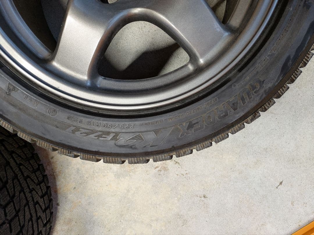 BNR32 純正ホイール(スタッドレスタイヤ付き)