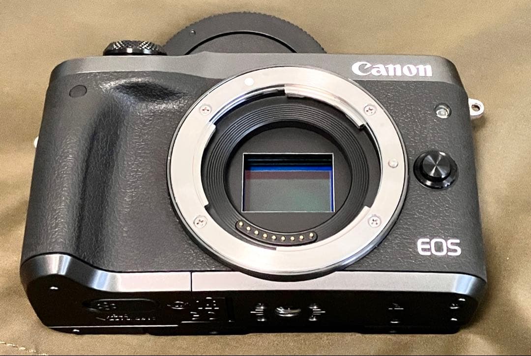 Canon EOS M6 ダブルズームキット