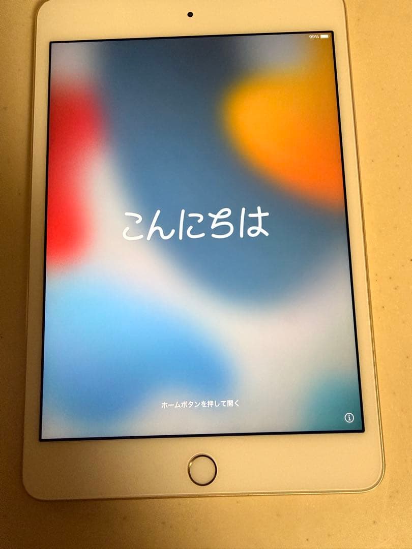 iPad mini 4 Wi-Fiモデル 128GB ゴールド