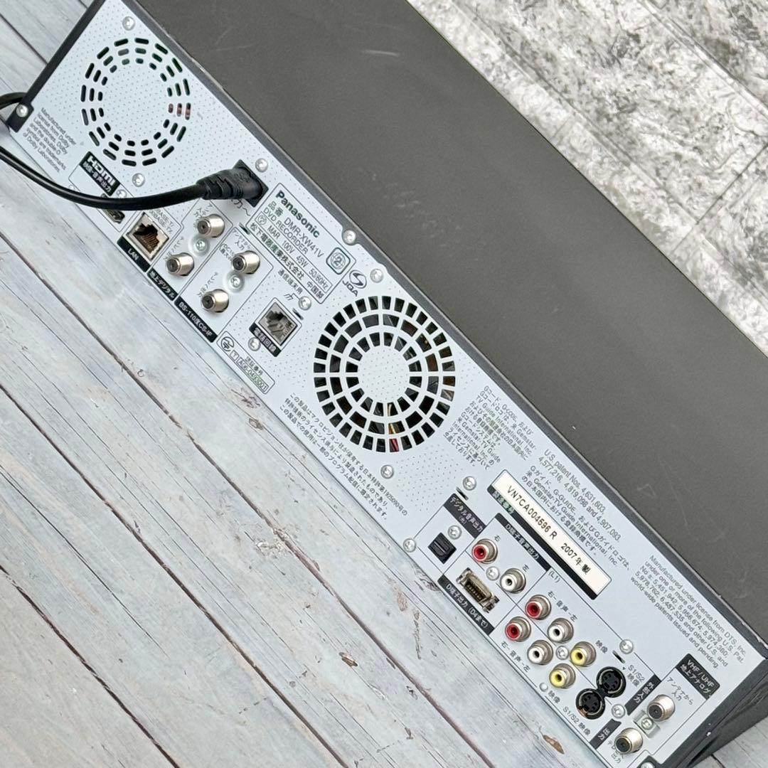 ジャンク品 Panasonic「DMR-XW41V」VHS一体型DVDレコーダー