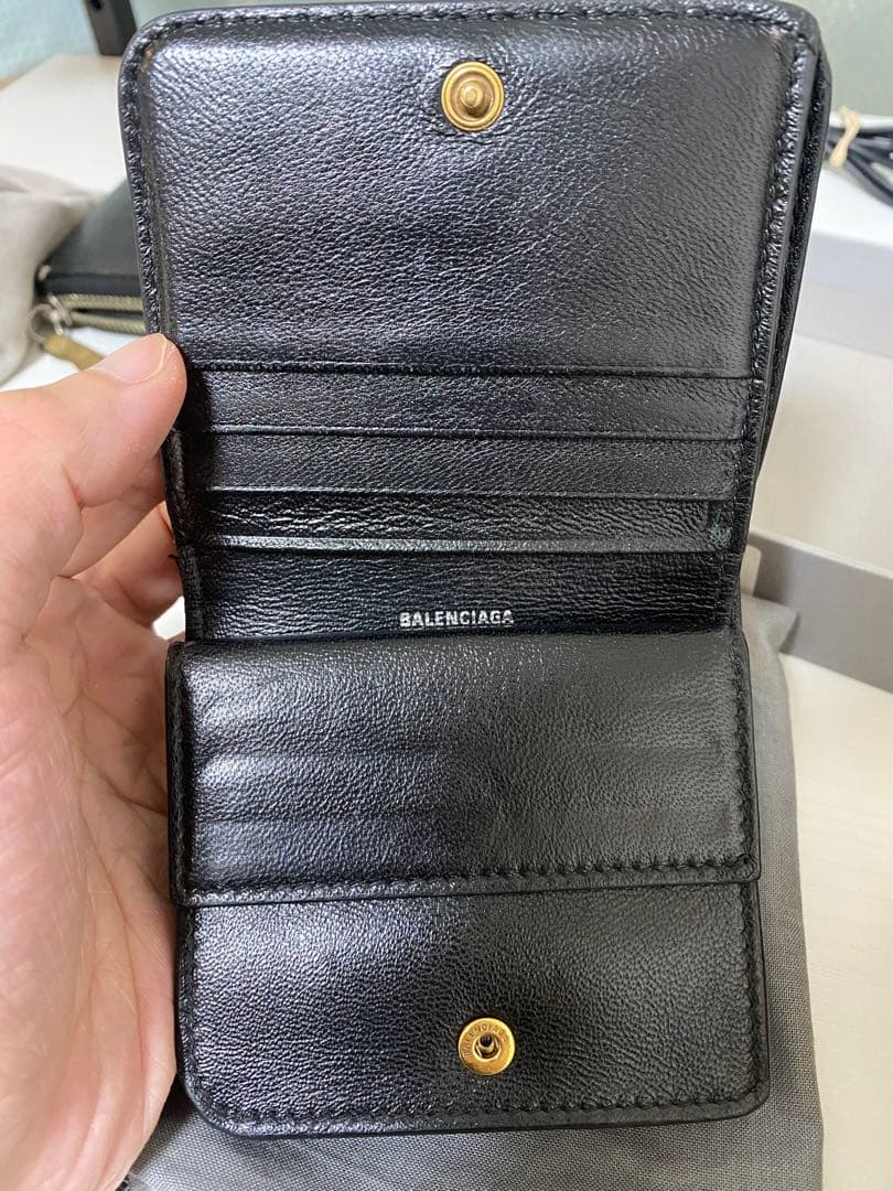 BALENCIAGA 二つ折り財布