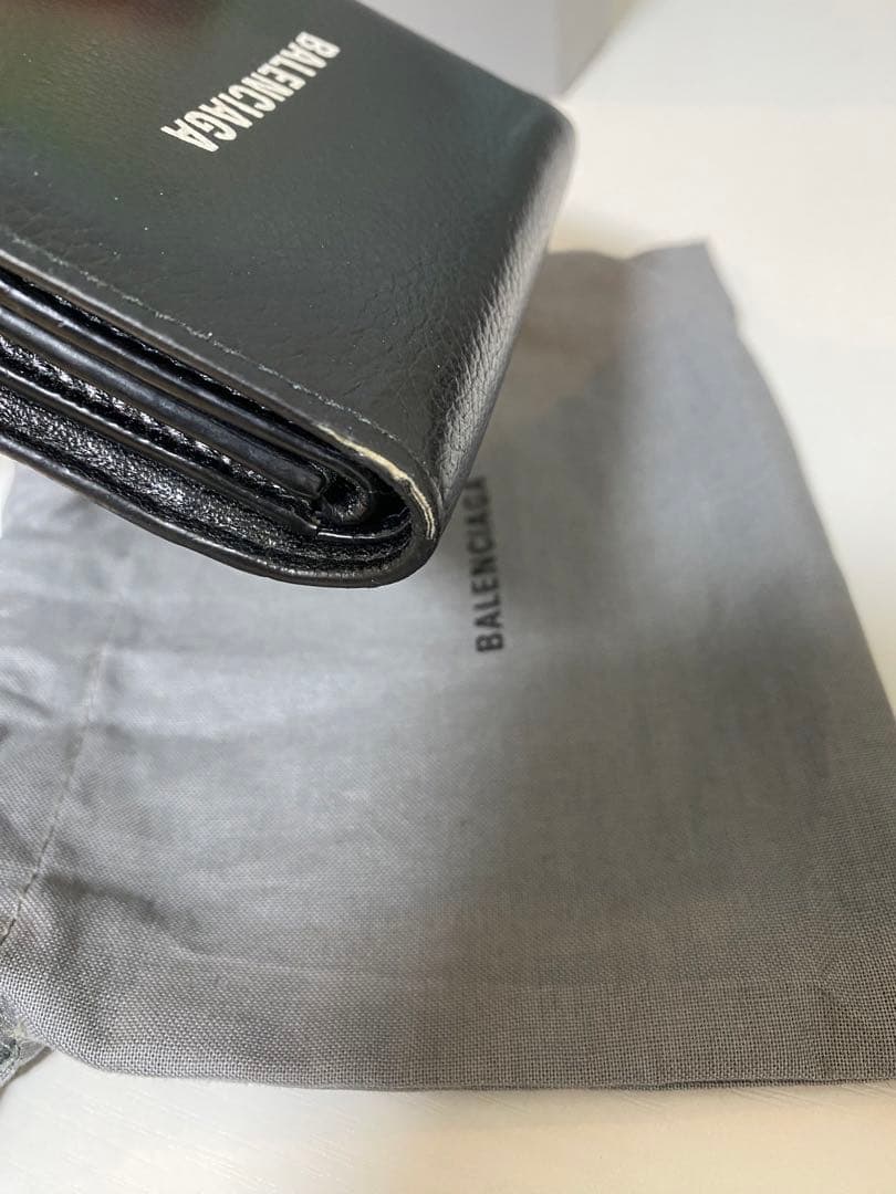 BALENCIAGA 二つ折り財布