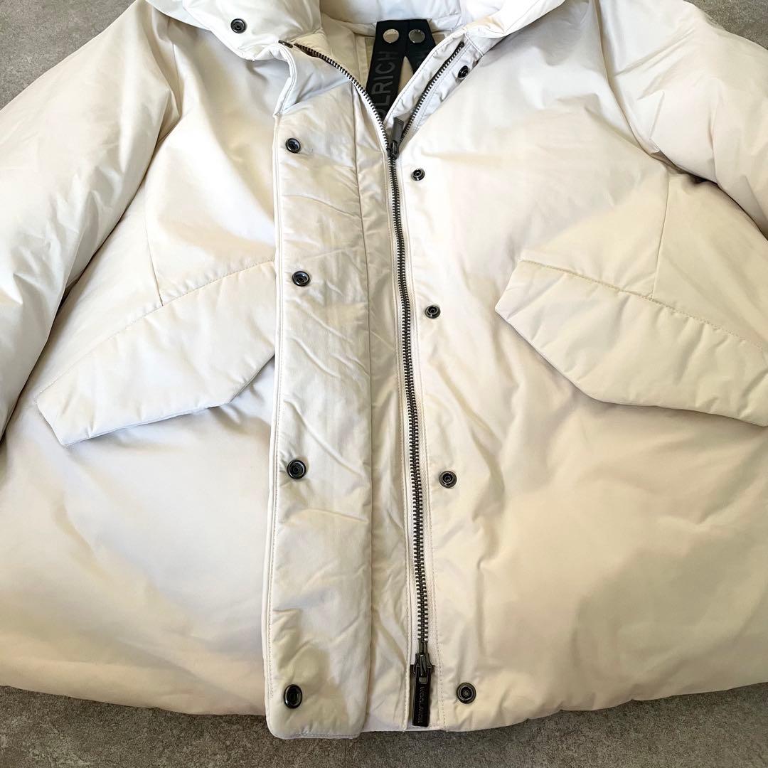 美品★ウールリッチ　ラグジュアリー　コクーン　ダウンジャケット　アイボリー系　S