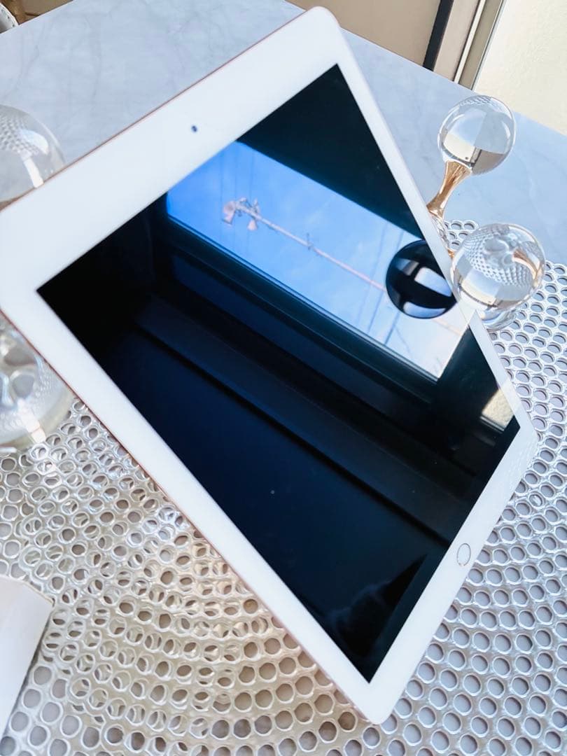 超美品✨iPad Air2 32GB 人気色 ゴールド 箱付き 使用頻度少✨
