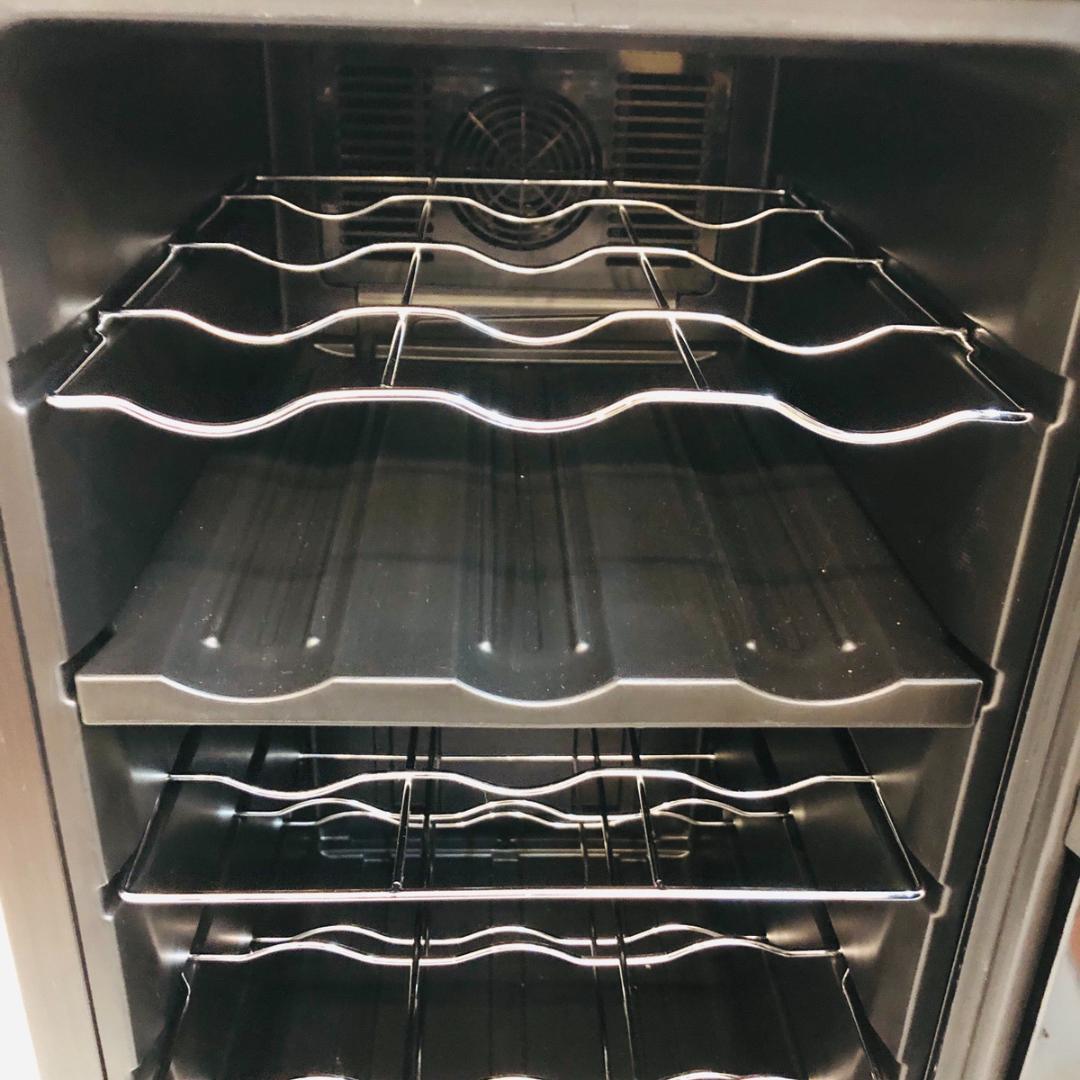 アイリスオーヤマ ワインセラー 18本収納 47L PWC-502P-B