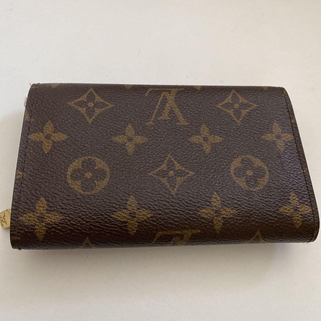ルイヴィトン モノグラム パスケース