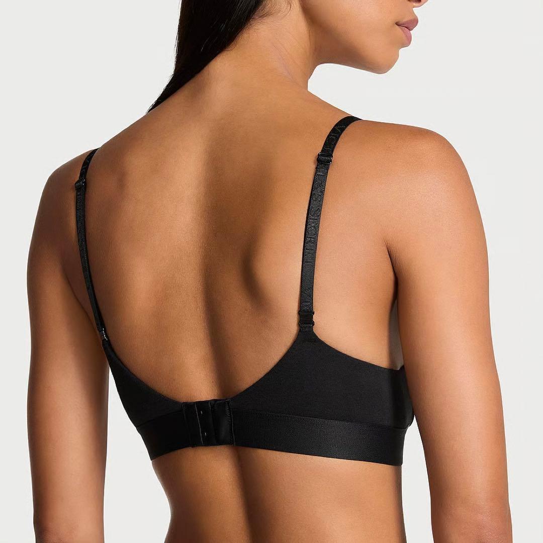 【３２Ｃ／ＸＳ】プッシュアップブラ＆ソング　Victoria's Secret