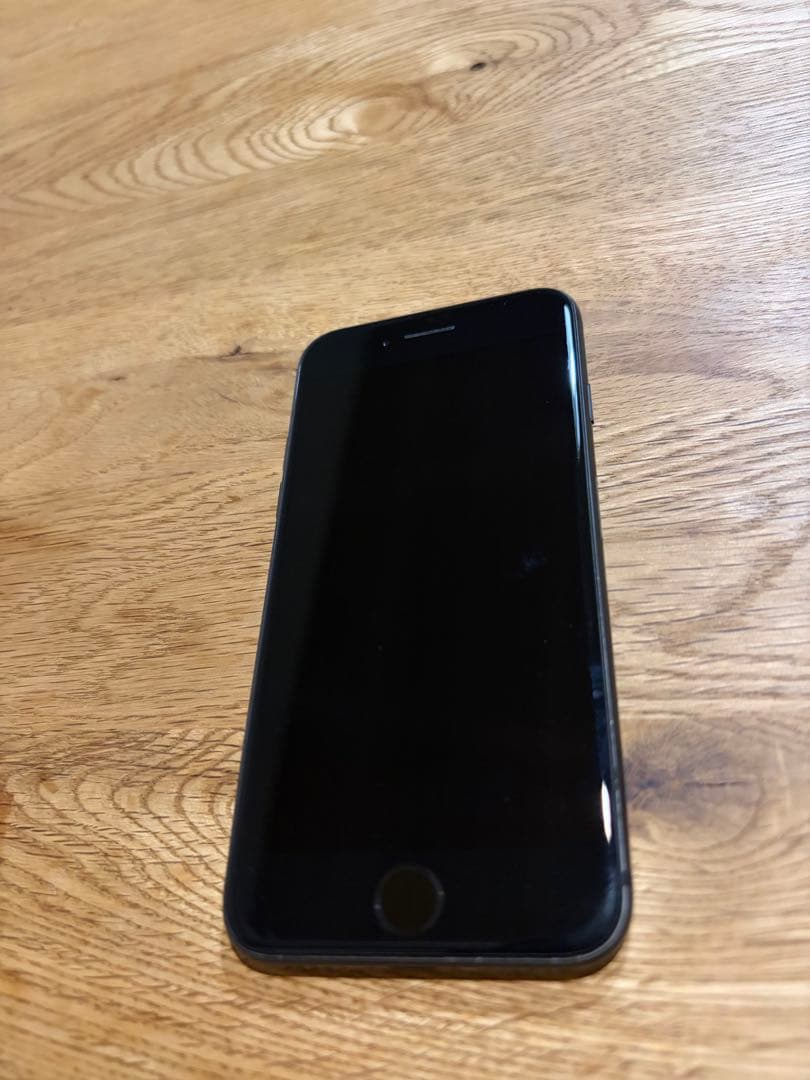 iPhone 8 64GB 初期化済み SIMフリー 動作確認済み