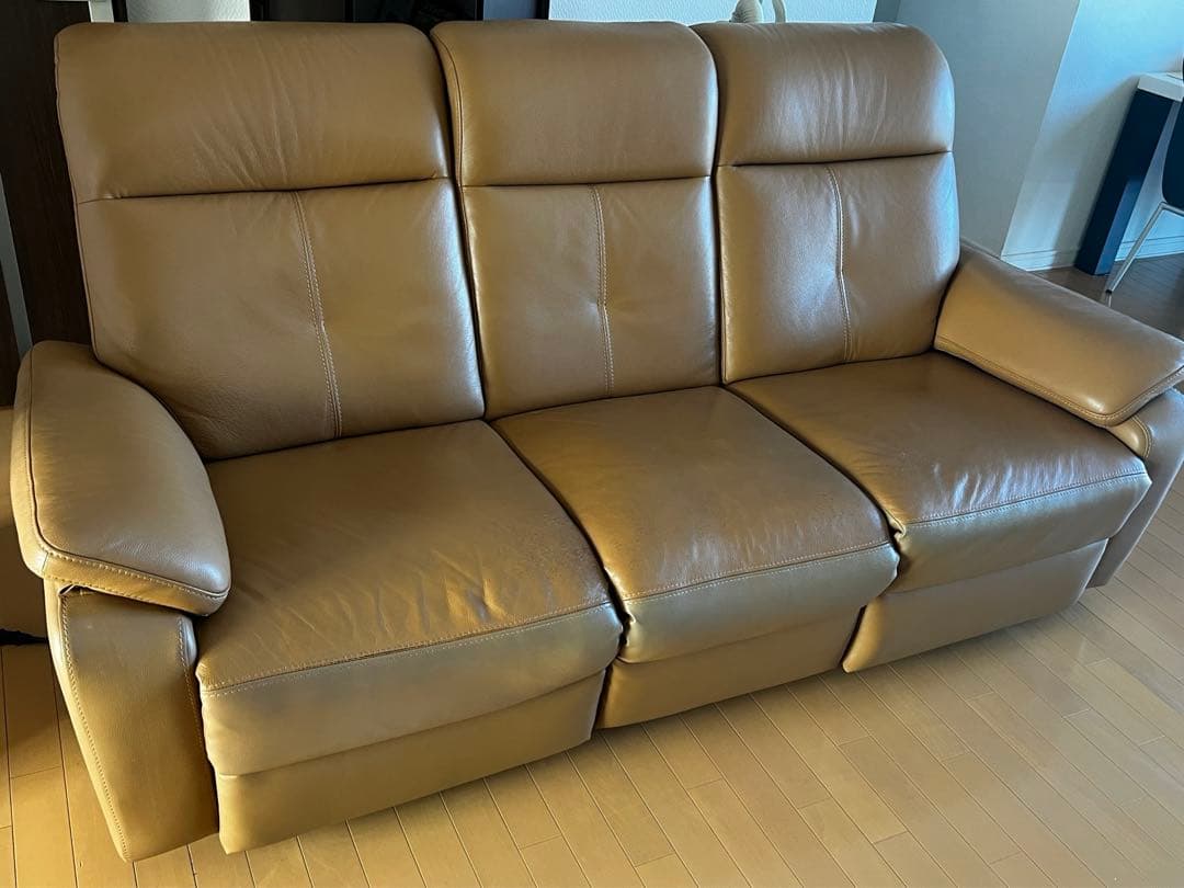 【IDC大塚家具】電動リクライニングソファ(3人掛け レザー セミオーダー品