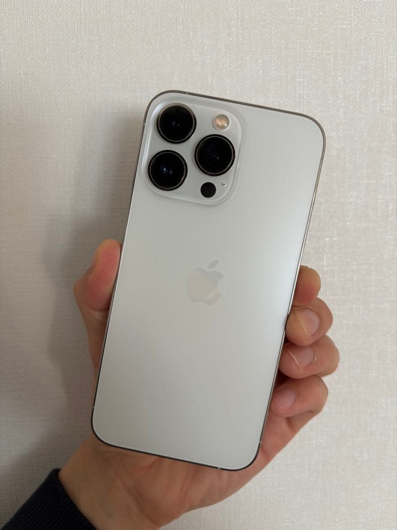 【美品】iPhone13pro ホワイト