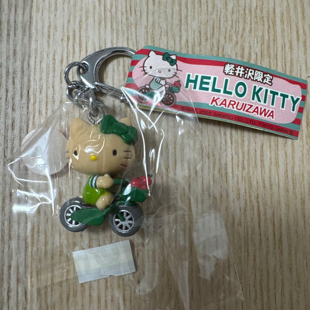 ご当地キティ　軽井沢限定　自転車　日焼け　マスコット　キーホルダー　新品