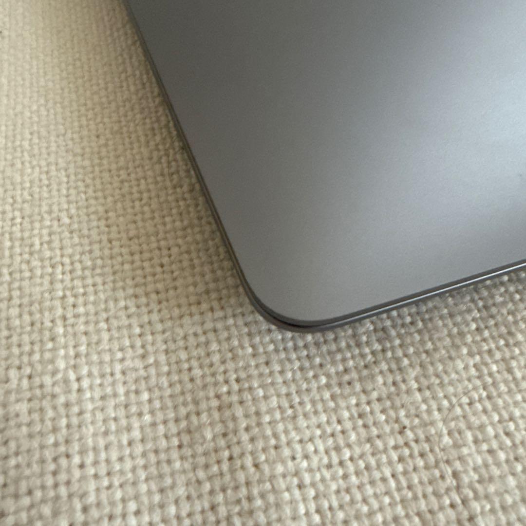 12.24まで MacBook Air スペースグレー 未使用 13インチ　M1
