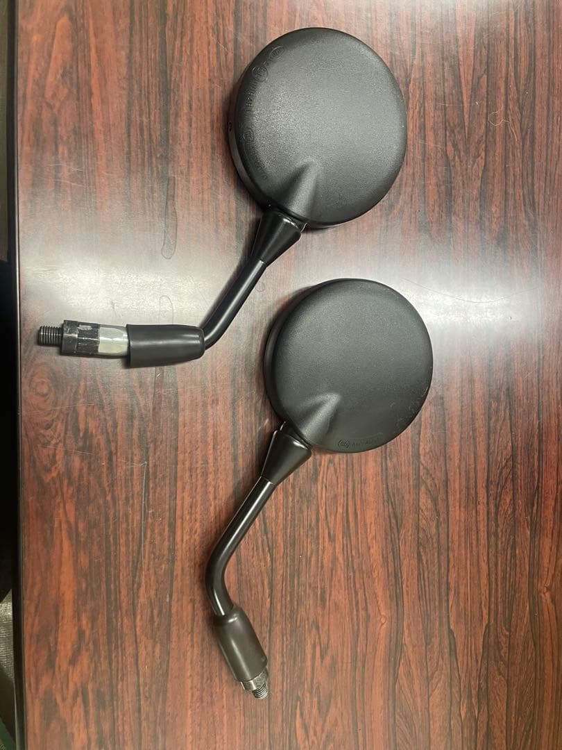 W800 けcafeの純正ショートミラー　z900rs使用