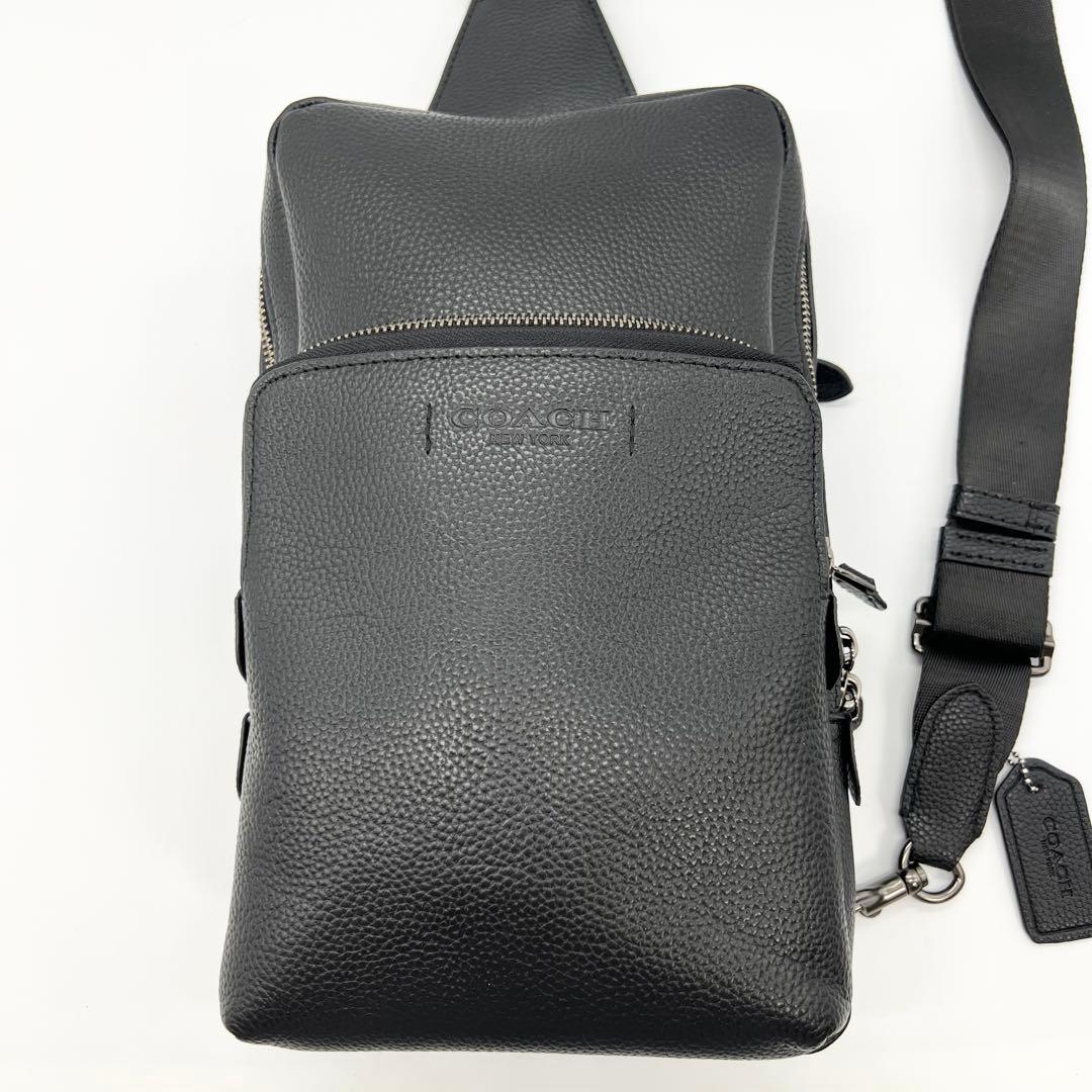 ほぼ未使用✨コーチ　ボディバッグ　ゴッサム　シボ革　ブラック　現行　C5331