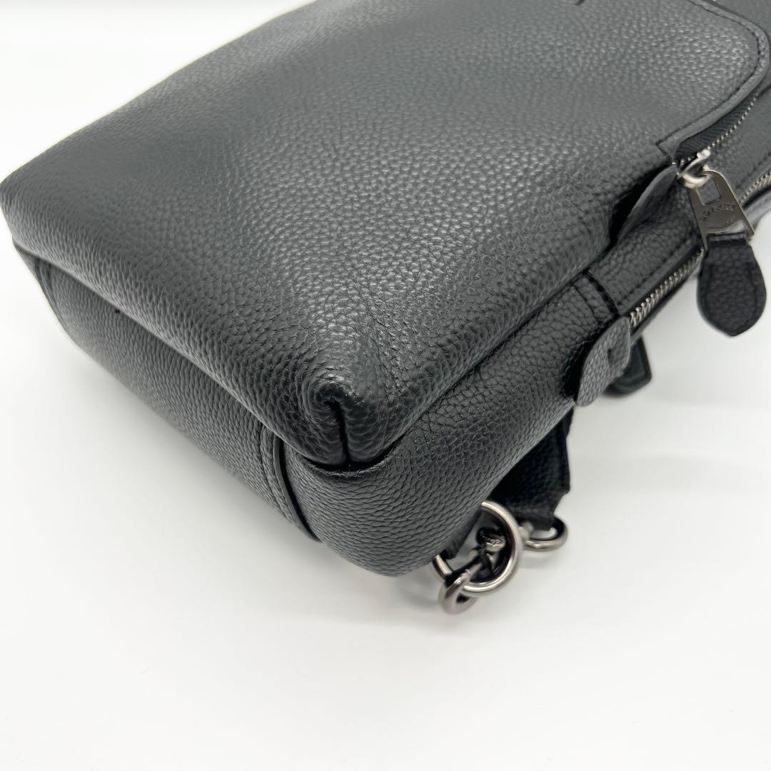 ほぼ未使用✨コーチ　ボディバッグ　ゴッサム　シボ革　ブラック　現行　C5331