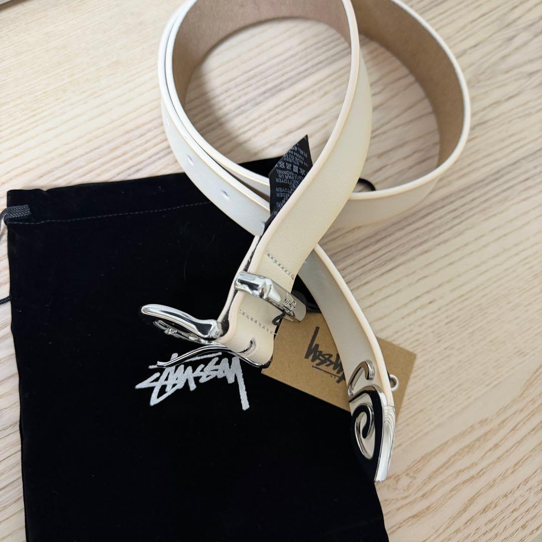Stussy ブラック レザーベルト s/m