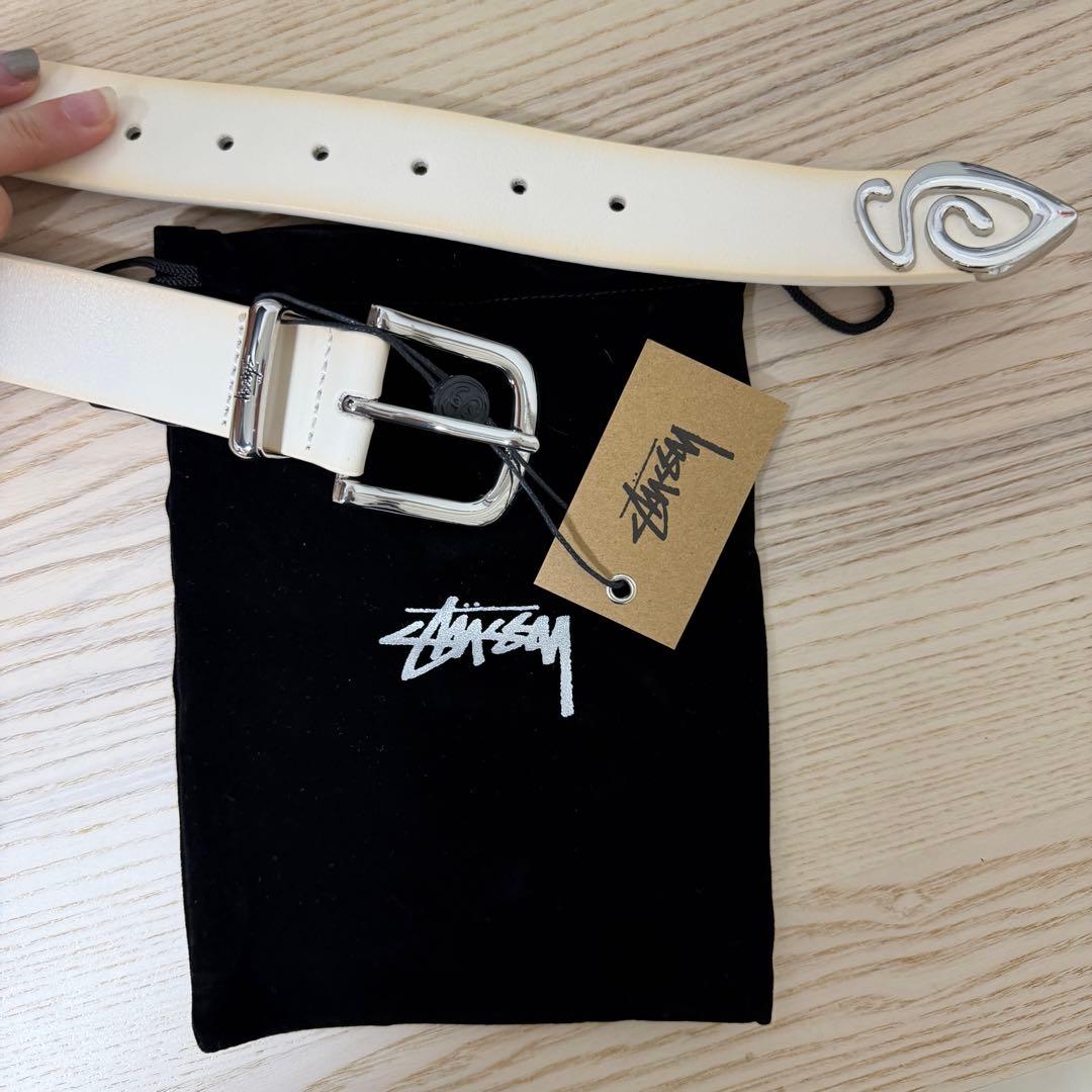 Stussy ブラック レザーベルト s/m