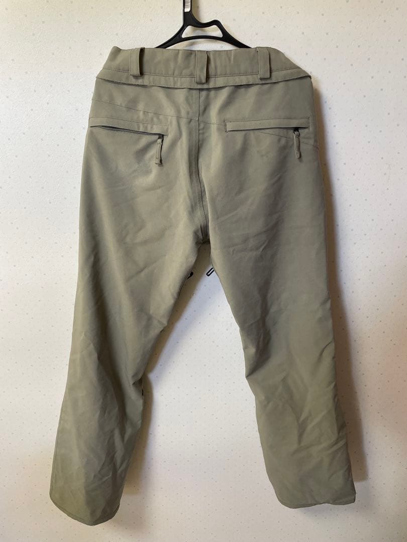 VOLCOM スノーボードパンツ FREAKIN  CHINO LTM