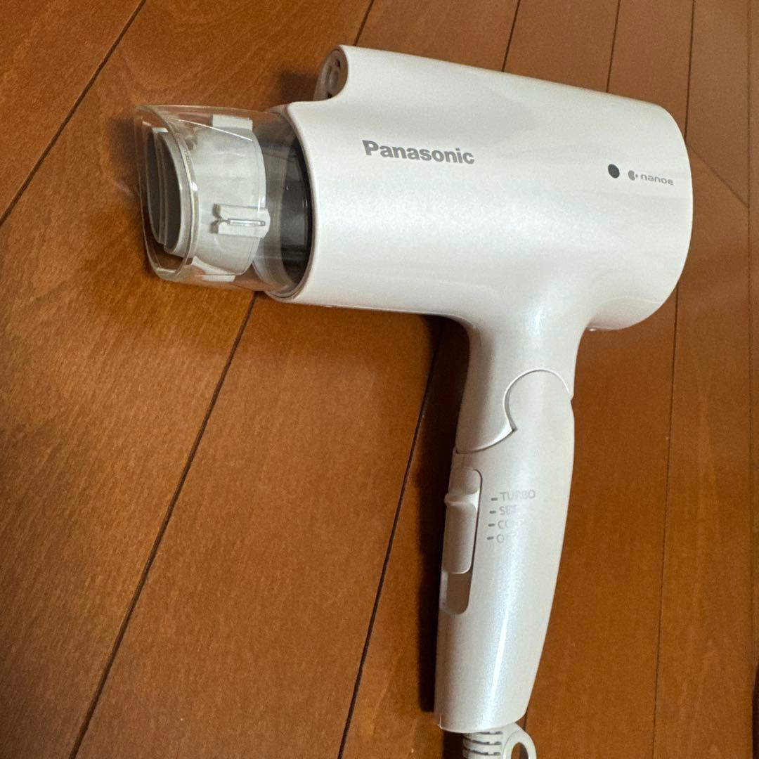 Panasonic ナノケア ヘアドライヤー ホワイト 品番 EH ーNA2K