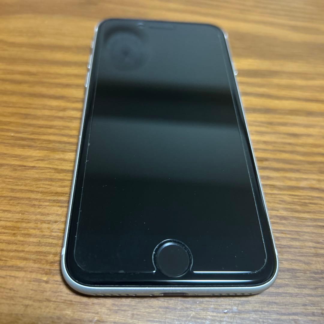 Apple iPhone SE (第2世代) ホワイト 最大容量87％