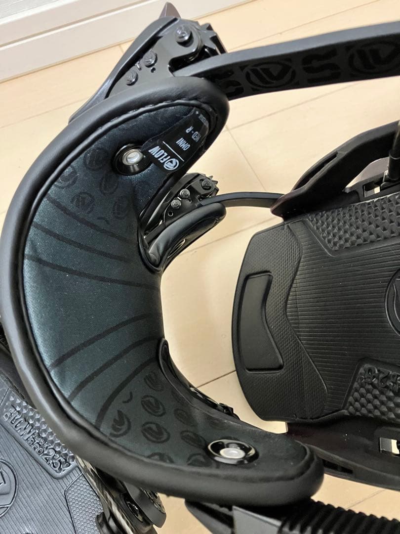 あ*や様 FLOW OMNI スノーボードビンディング　リアエントリー　フロー