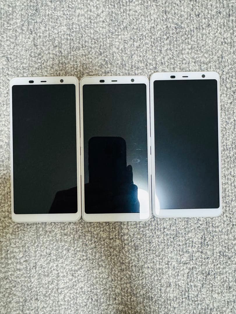 【富士通】arrows Be3 F-02L 本体