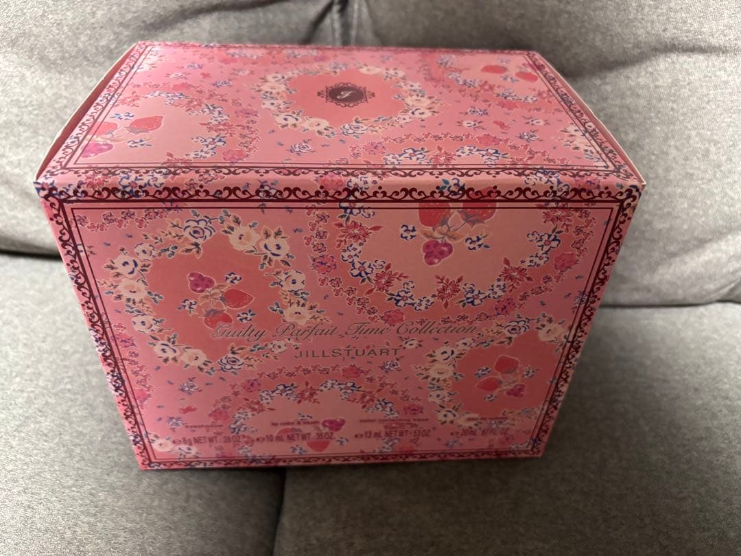 JILLSTUART　 ジルスチュアート クリスマスコフレ 2024