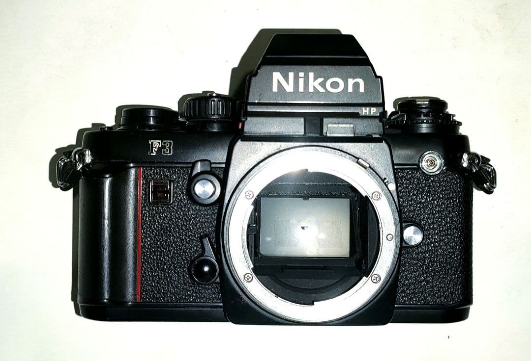 【希少・値下可】Nikon F3 HP 単焦点・フィルム・ストラップ・三脚付き