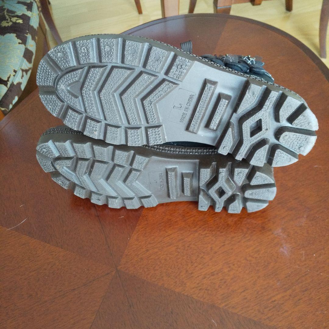 ベルパーチ　花装飾付き黒ハイカットレインシューズ　L