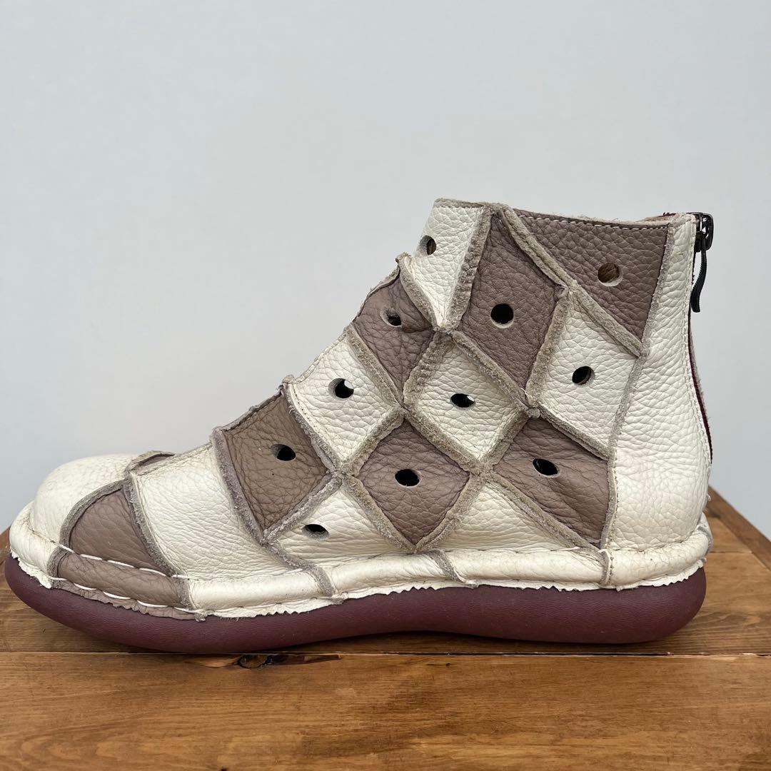 Estacion エスタシオン　本革 ショートブーツ　パンチング　キルティング