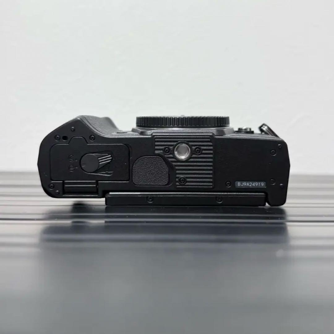 OM-D E-M5 Mark III ボディ ブラック