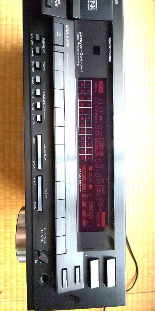 ヤマハ CDプレーヤー CDX６００ 開閉部のみ故障