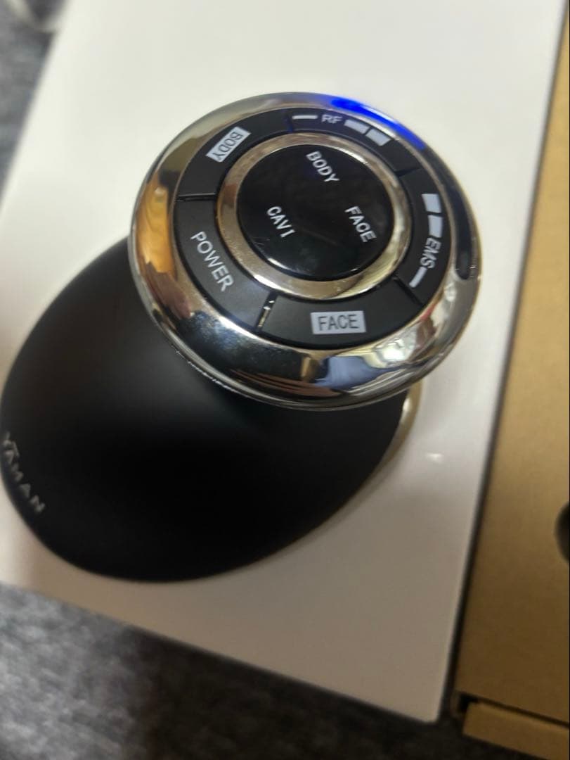 ほぼ未使用　ヤーマン　キャビスパ RFコア PLUS HRF-51B