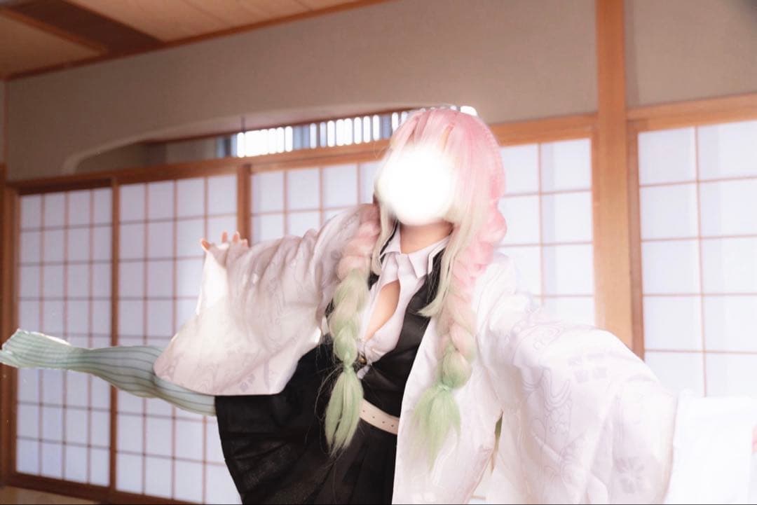 甘露寺蜜璃 コスプレ衣装